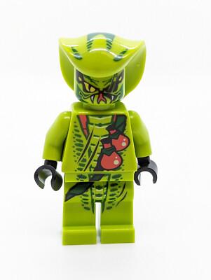 Lego Ninjago Minifigure - Lasha, Red Vials w/ Weapons (njo051