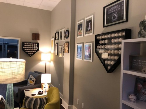 Vitrina de béisbol 43 madera negra MLB autógrafo estante de pelota soporte gabinete de pared - Imagen 14 de 22