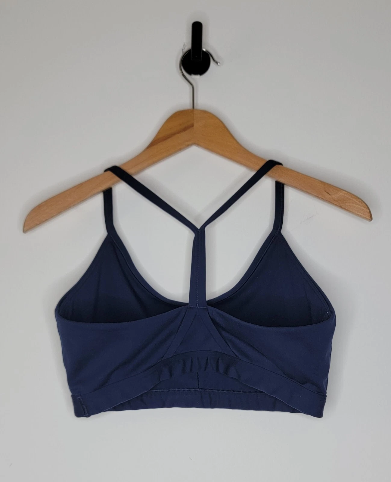 gymshark v neck light support tank-bra