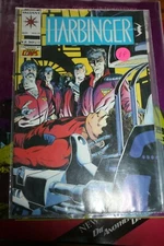 HARBINGER #11 - VALIANT - BAGGED AND BOARDED - NEAR MINT CONDITION!!