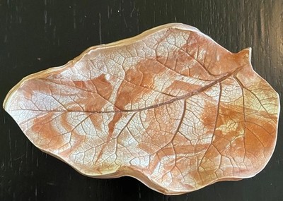 Vtg Studio Art Pottery Brown Leaf Trinket Dish 7.5 x 4  Good condition