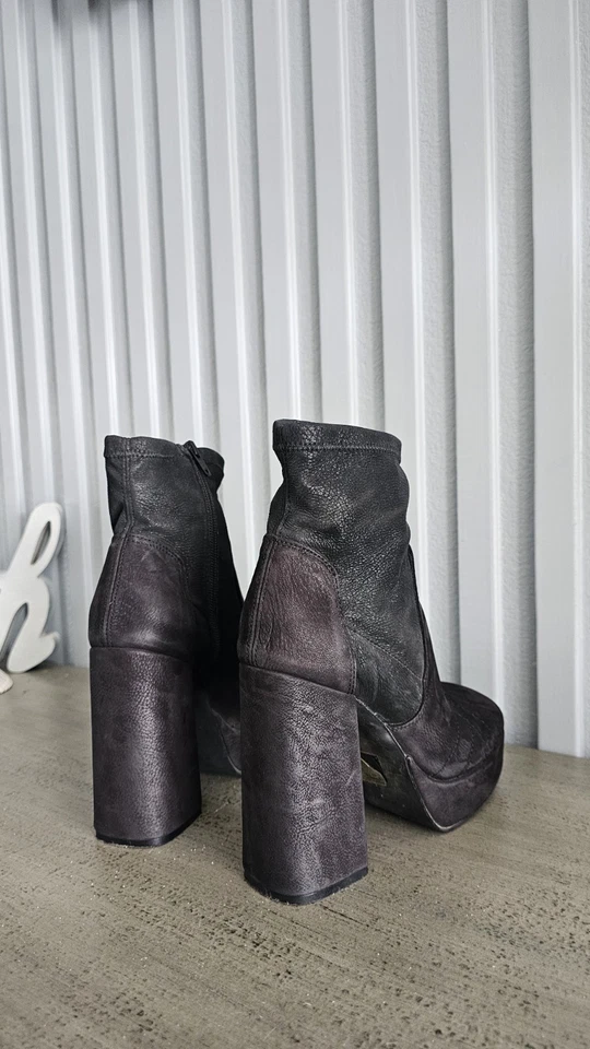 Free People Boots Womens 38 US 7.5 Smyth Suede Platform Square Toe Shoes Bootie - Image 2 of 4