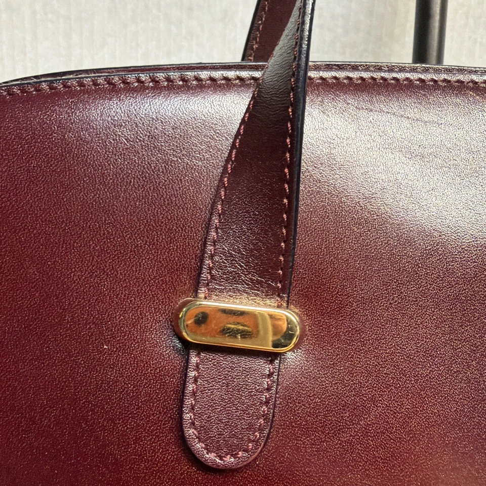 Vintage Authentic BALLY Burgundy Smooth Leather Handbag Zipper Made in Itay EUC - Image 2 of 4