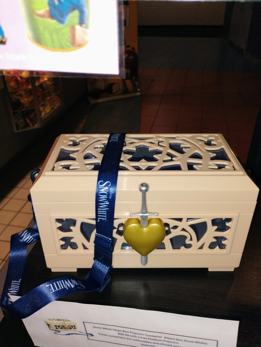 Snow White Heart Box Popcorn Bucket Regal Disney Snow White New