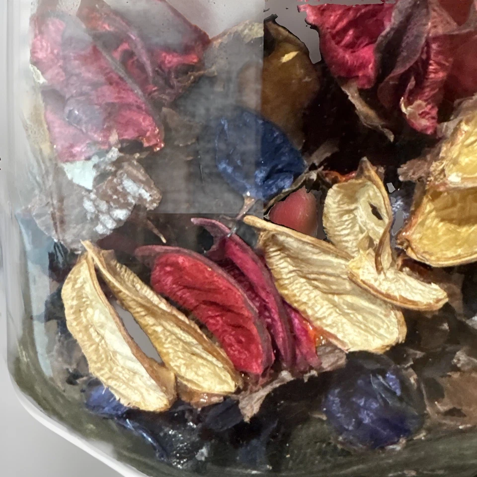 VTG Large Glass Jar & Lid Filled W/ Vintage Red White Blue Potpourri (No Smell) - Image 2 of 4