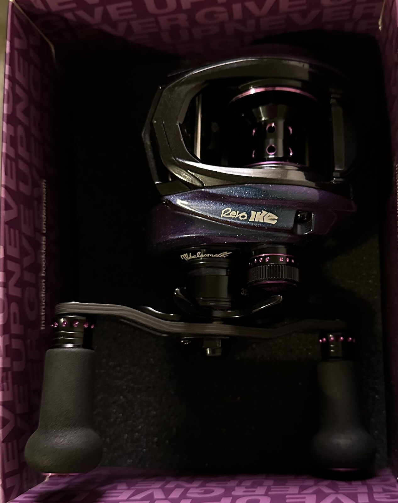 Abu Garcia REVO4 IKE-SHS-L Baitcasting Fishing Reel