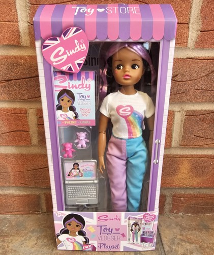 4 x Sindy Dolls Bundle | Kid Kreations | Stylist | Vlogger | Riding | Party Time - Picture 7 of 10