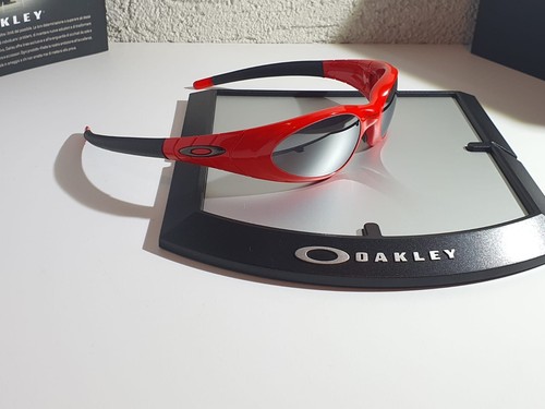 Occhiali da sole Vintage Oakley Eye Jacket 2.0 Cannon Red/Lens Black  Iridium | eBay