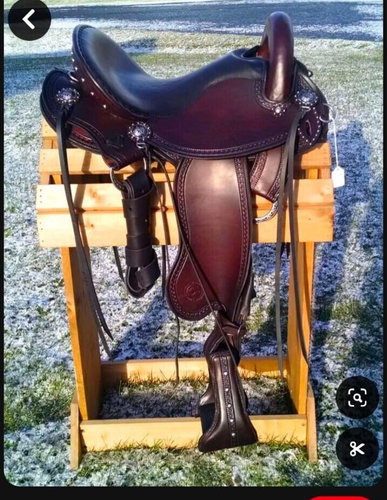Tonneau Western Selle, 16  Sur Cuir Écologique Buffalo Léger