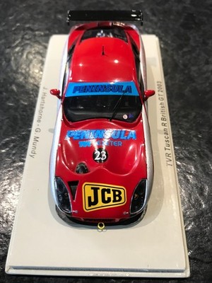 Spark 143 Scale TVR Tuscan R British GT Series Auto Nummer 23 Baujahr 2003 Modell.