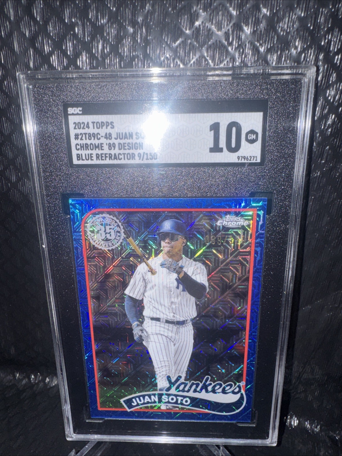 2024 Topps Chrome 89 Design Blue Refractor /150 Juan Soto