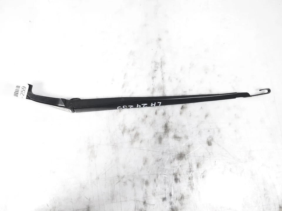 Brazo limpiaparabrisas conductor izquierdo Toyota Venza 2009-2015 85221-0T010 Foto 2 de 4