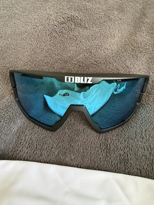 Bliz Fusion Cat 3 Fahrradbrille   Matt Black | Smoke with Blue Multi S3 (VLT 14%