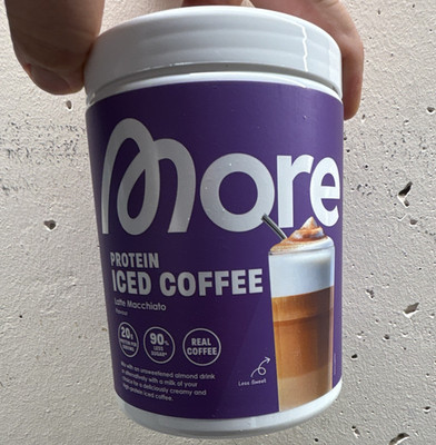 6xmore Protein Iced Coffee Pulver Latte Macchiato 300g (12 Port.) 90% less sugar