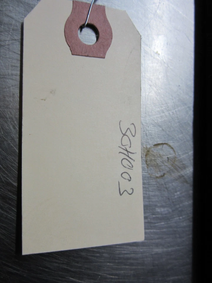 Right Valve Cover From 1997 Ford F-250 HD  7.3  Power Stoke Diesel - Image 4 of 4