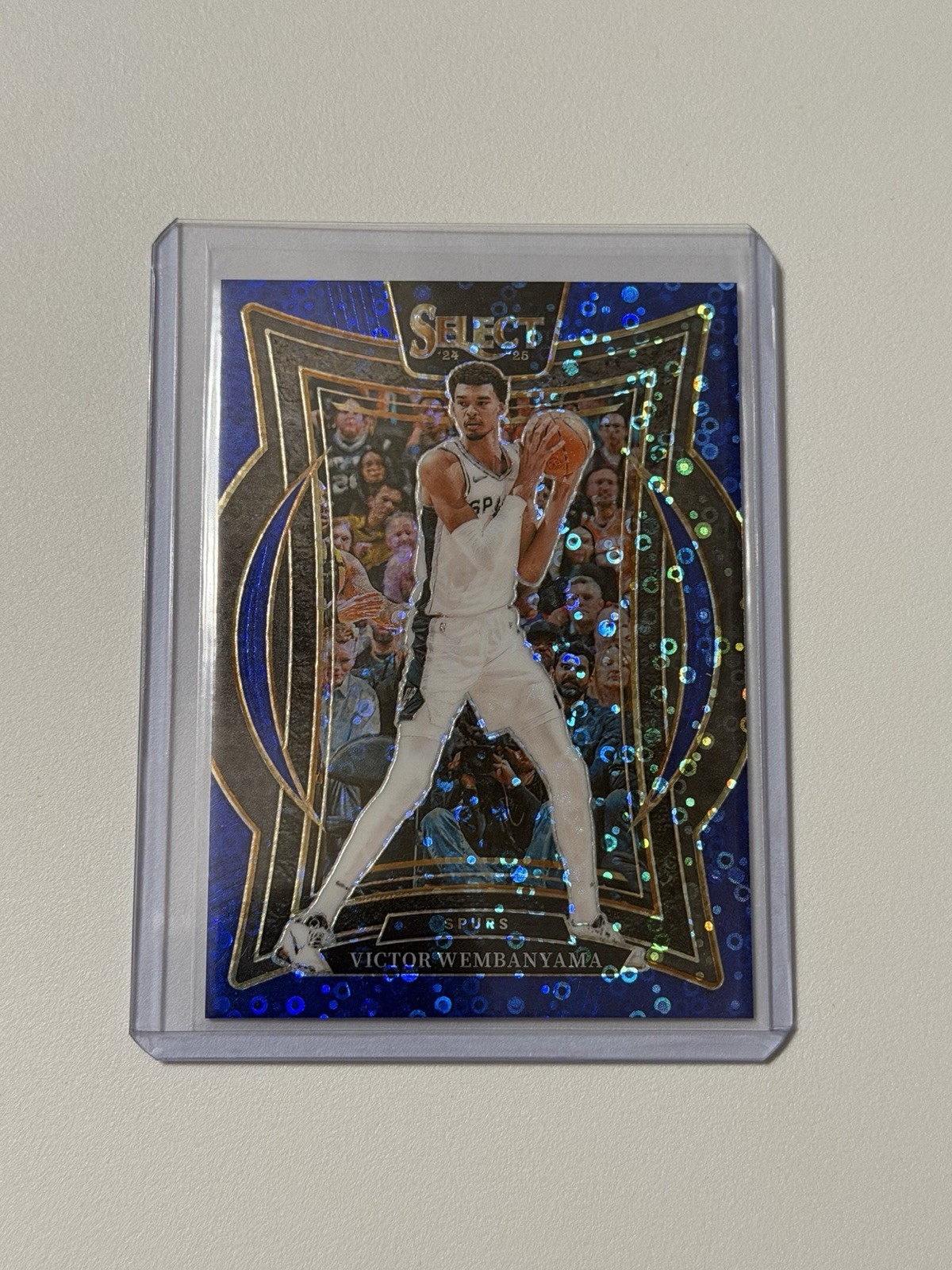 2024-25 Panini Select - Concourse Victor Wembanyama #9 Blue Disco Prizm /25