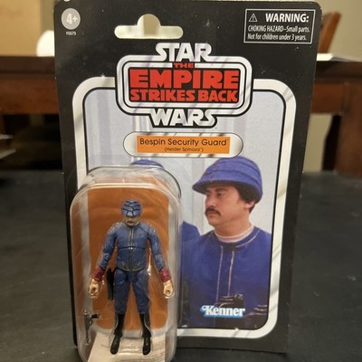 Hasbro Star Wars Vintage Collection 3.75  Bespin Security Guard Helder VC233 New