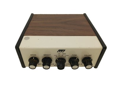 MFJ406 Deluxe Electronic Morse Code Keyer - WORKS
