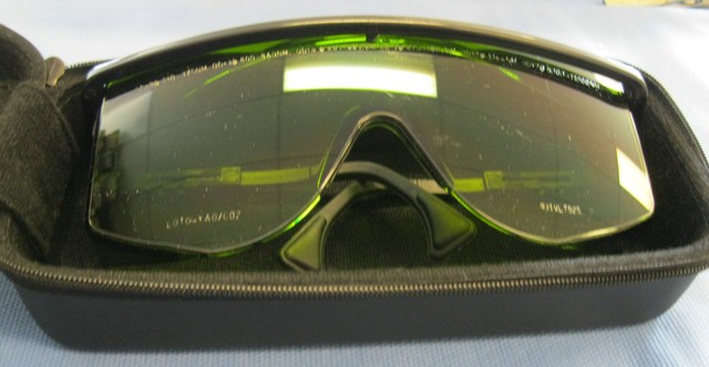 uvex laser safety goggles