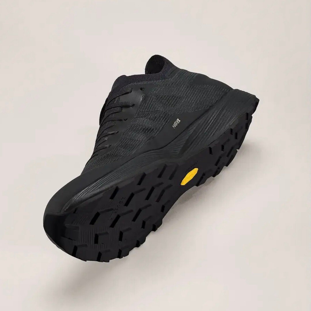 靴 ARC'TERYX NORVANSL3W s-l400.jpg