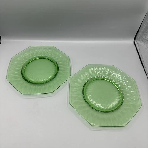 Vintage Fenton Diamond Optic Green Bread Salad Plate Octagon Glass 7.5" Set/2