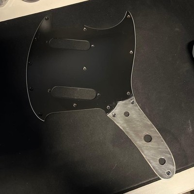 Mustang Schlagbrett Platten Set für Squier Fender Gitarre gebrauchter Zustand