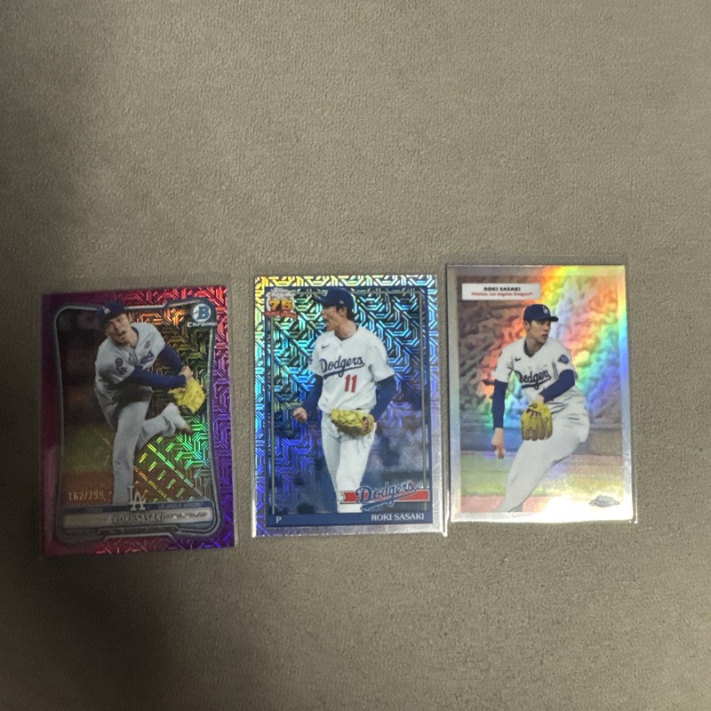 Roki Sasaki Lot of 3 Cards: bowman /299, mojo, double header Los Angeles Dodgers
