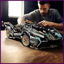 1690 Pieces, Green Racing Building Block Toys, Abs Materials, Manual Toy.