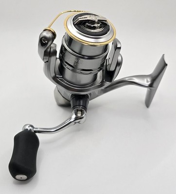 Shimano 11 Twin Power C2000S Spinning Reel from Japan