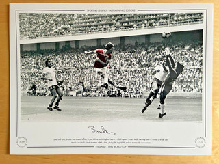 Bryan Robson Signed 16x12 Photo England WBA Manchester Man United Autograph COA