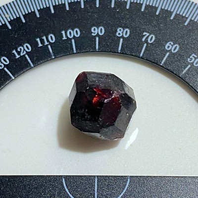 ALMANDIN GRANAT KRISTALL : WRANGELL GRANATBERGWERK, BERGBAUGEBIET PETERSBERG, ALA