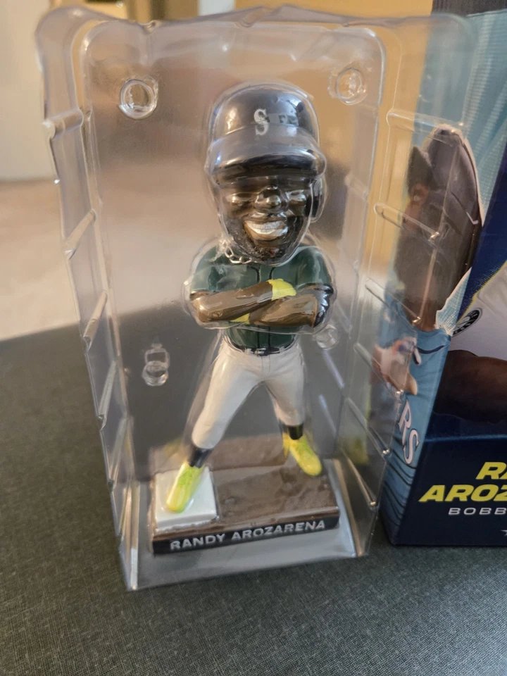Seattle Mariners 2025 Randy Arozarena Bobblehead SGA 5/27/25 NEW IN BOX - Image 2 of 3