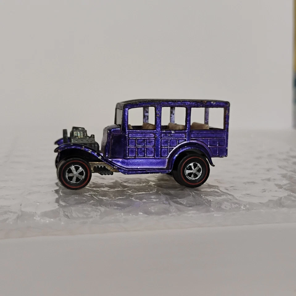 Hot Wheels 1969 Redline Classic '31 Ford деревянный фиолетовый, легкий Int, тонкая текстовая крыша - Изображение 3 из 4