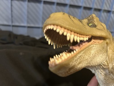 Kenner 1997 Jurassic Park JP29 Lost World Thrasher T-Rex