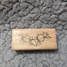 D.O.T.S. Wood Mounted Rubber Stamp Ivy Border F178
