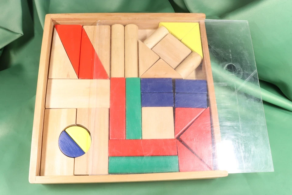 Set di costruzione in legno. Completo. Architettura. Set di costruzione in legno - Immagine 3 di 4