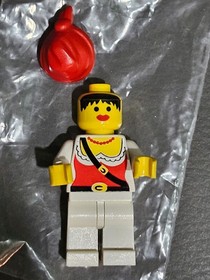 LEGO Pirates: Rock Island Refuge - Lego 6273 - No Box or Instructions - READ