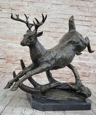 Handmade Big Game Hunter Deer Buck Stag Hunting Season Trophy Bronze Statue