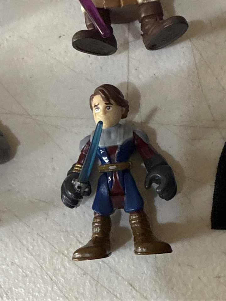 Lote de 15 figuras Hasbro Galactic Heroes Star Wars 2" Anakin Skywalker Vader Solo Foto 3 de 4