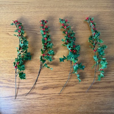 Set of 4 Artificial Holly Sprigs Red Berries Green Leaves Christmas Decorations