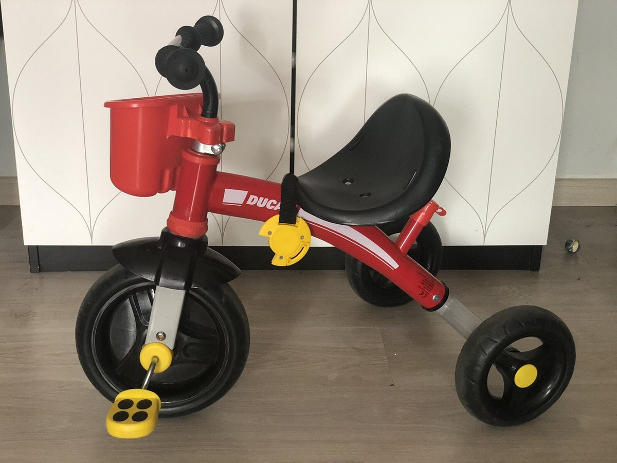 Triciclo Chicco Bimba Triciclo Bimbo Triciclo Chicco Bambina