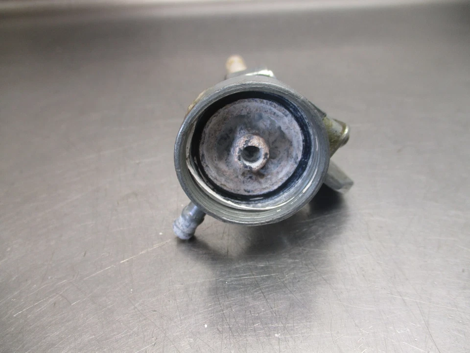 2006 Tank Vision 250 Petcock - Image 4 of 4