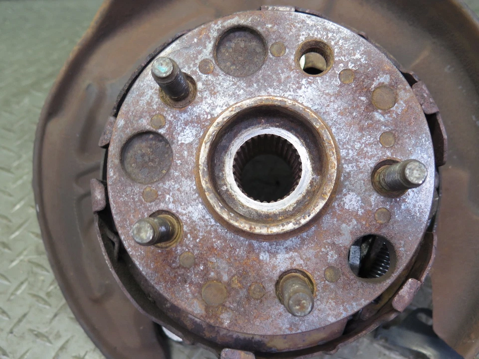 92-00 LEXUS JZZ31L SC400 SC300 TRACCIÓN TRASERA IZQUIERDA NUDILLO RUEDA BUJE OEM Foto 3 de 4