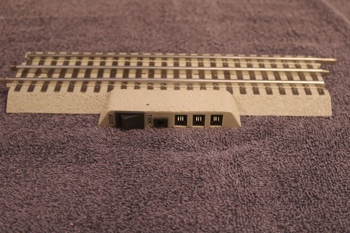 Lionel 681314 - FasTrack 10" Power Block (calibre O) | Condition: Used