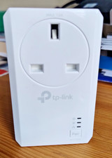 TP-LINK AV1000 Pass-Through Powerline Adapter 2-Port Gigabit TL-PA7027P