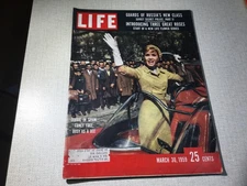 LIFE MAGAZINE.  March 30, 1959.  DEBBIE IN SPAIN: BUSY AS A BEE.  Vintage.