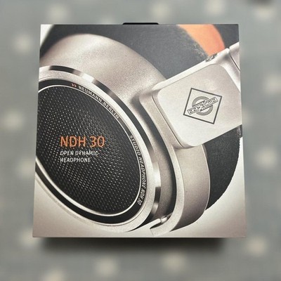 Neumann NDH 30 Open-Back Dynamic Headphones Studio Monitoring Schwarz