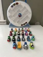 Thomas And Friends Lot Of 22 Mini Trains With Case