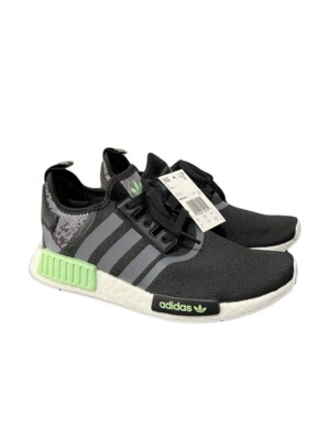 adidas gazelle silver green womens adidas Originals Men's NMD_R1 Shoes, Size 8, Black/Clay