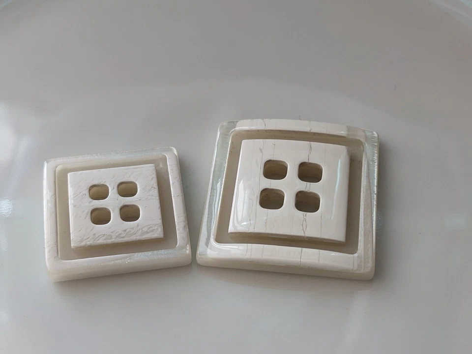 5x edle, quadratische Knöpfe - Kunststoff - 2 Größen zur Wahl, Buttons - Bild 2 von 2